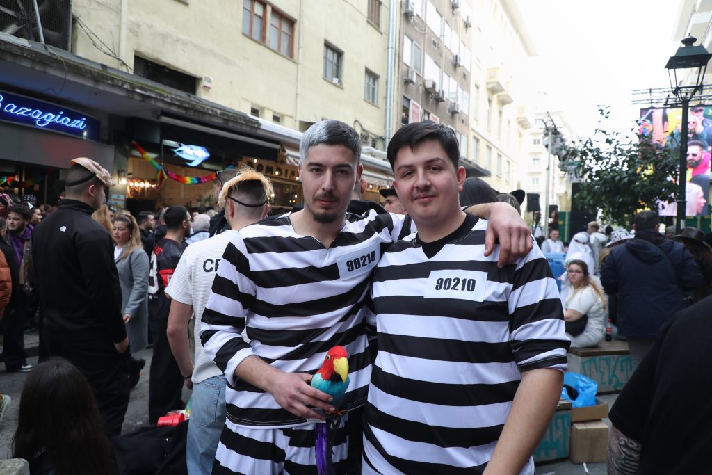 Θεσσαλονίκη: Κοσμοσυρροή στο κέντρο της πόλης για την Τσικνοπέμπτη