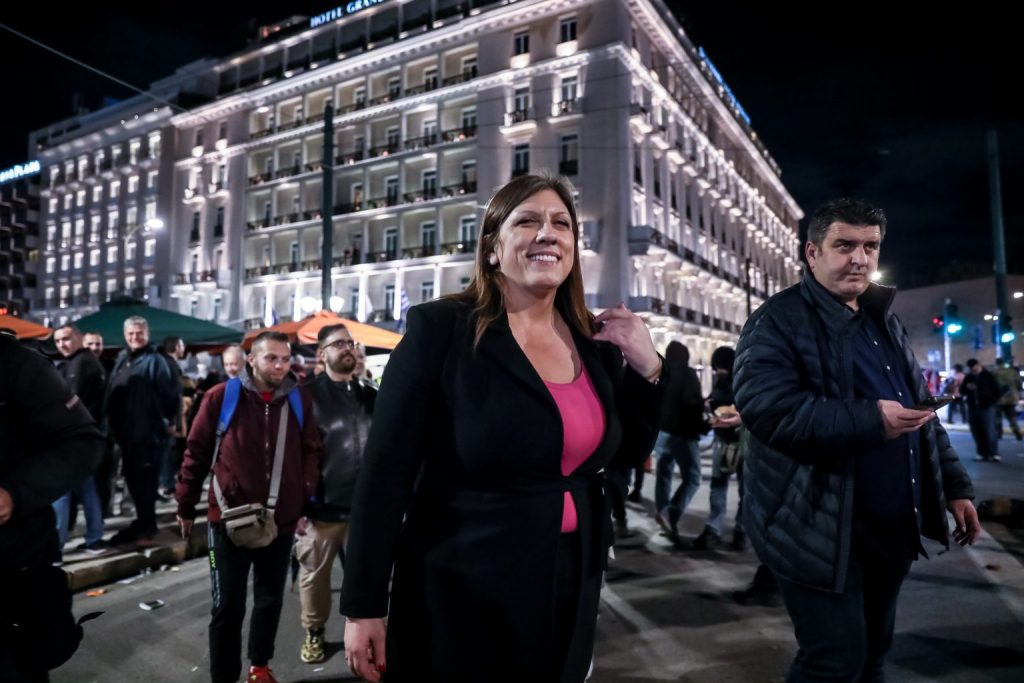 Αγρότες: Στο Σύνταγμα πάνω από 40 τρακτέρ – Τα αιτήματα, τα πολιτικά μηνύματα και η ώρα της αποχώρησης