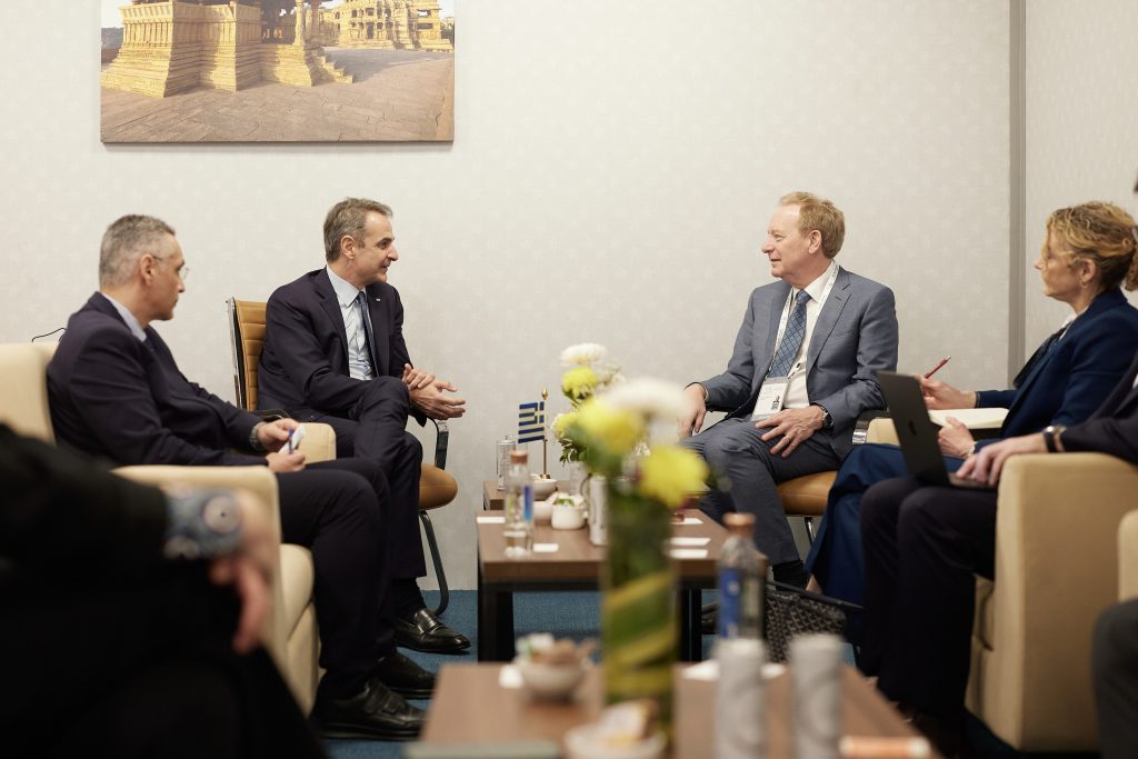 Η στρατηγική σχέση με το Ν. Δελχί στο επίκεντρο του ταξιδιού του Κ. Μητσοτάκη στην Ινδία – Συζητήσεις για τη δημιουργία AI υπεργοστασίου στη Δ. Μακεδονία