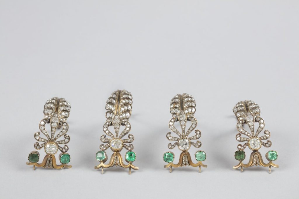 Ξεκινά η αποκατάσταση της κορώνας της αυτοκράτειρας Ευγενίας στο Λούβρο