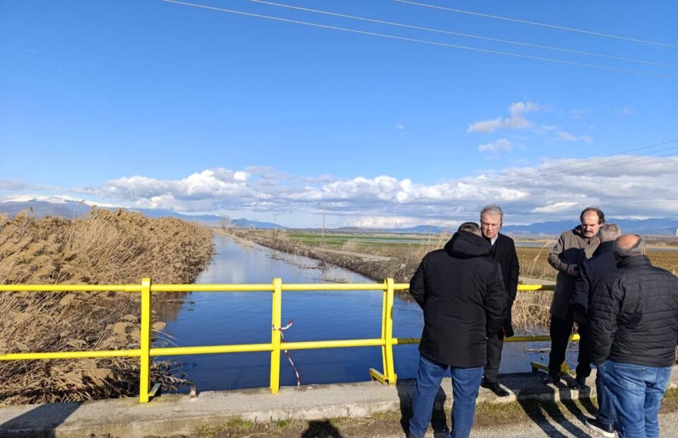 Αμύνταιο: Γκρεμίστηκε η γέφυρα στα Βαλτόνερα από τις συνεχείς Βροχοπτώσεις