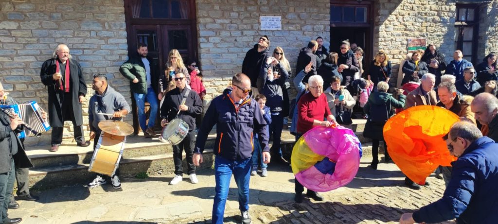 Ο ουρανός γέμισε με αερόστατα στον Πεντάλοφο Κοζάνης