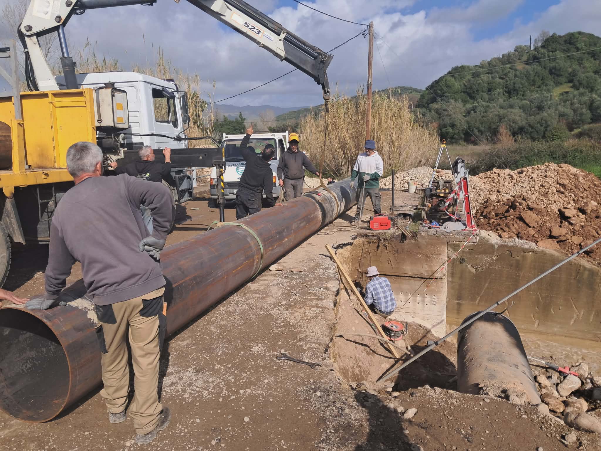 Εντατικές εργασίες στον αγωγό ύδρευσης στην Ολυμπία  ​