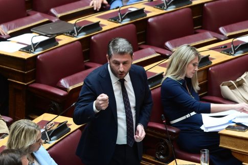 Στρατιωτικοί κτηνίατροι στη μάχη κατά της ευλογιάς αιγοπροβάτων