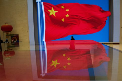 “Send Barron”: H διαδικτυακή καμπάνια για την στράτευση του Μπάρον Τραμπ στον πόλεμο με το Ιράν