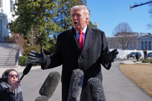 Δρόμοι ποτάμια, πλημμυρισμένα σπίτια και μεγάλες καταστροφές: Στο έλεος της κακοκαιρίας Ηλεία, Αχαΐα, Ήπειρος, Κρήτη και Χίος