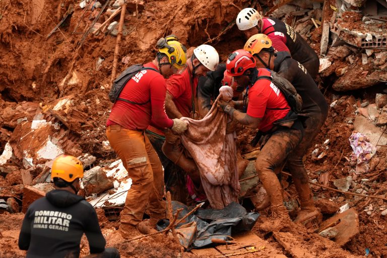 Κατολισθήσεις στη Βραζιλία: Τουλάχιστον 29 νεκροί, δεκάδες αγνοούμενοι