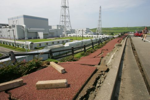 <strong>Oλοκληρώθηκε η επιχείρηση για την απομάκρυνση δύο χειροβομβίδων</strong> στο Κολωνάκι – Αποκαταστάθηκε η κυκλοφορία των οχημάτων στη Σκουφά