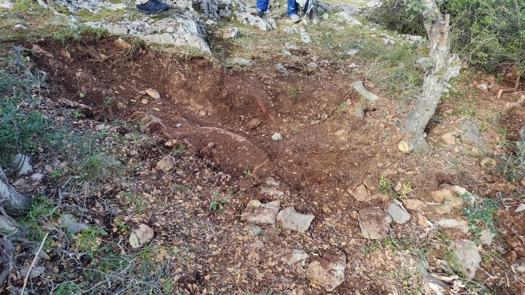 Θεσσαλονίκη: Έσκαβαν συστηματικά για αρχαία-Τρεις συλλήψεις μετά από αστυνομική επιχείρηση