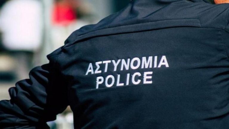 Θεσσαλονίκη: Συνελήφθη η 29χρονη για την απόπειρα ανθρωποκτονίας σε βάρος του συντρόφου της – Η ανακοίνωση της ΕΛ.ΑΣ.