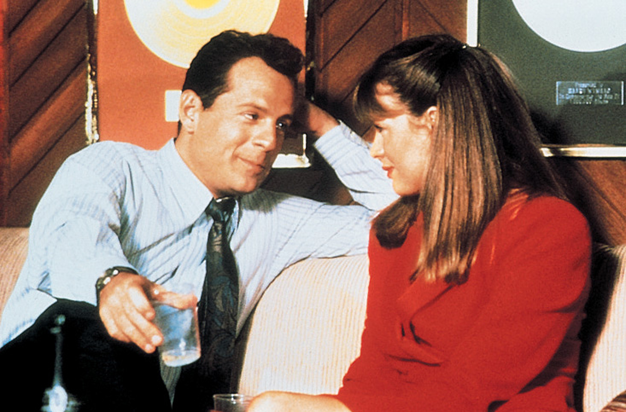 blind-date «Ιστορίες Αγάπης» – Αφιέρωμα στους Ερωτευμένους τον Φεβρουάριο στο ERTFLIX