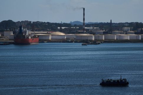 <strong>Αντιπεριφερειάρχης Σερρών: Έκκληση για την ανάρτηση της γαλανόλευκης</strong>