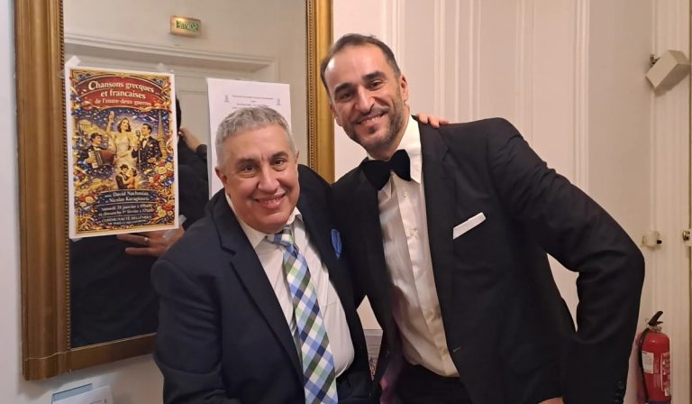 Παρίσι: Ναχμίας – Καραγκιαούρης σαγήνευσαν το κοινό με κανσονέτες του Μεσοπολέμου