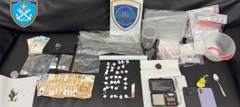 Το Κορακοβούνι σε αποκριάτικους ρυθμούς με παρέλαση, μουσική και χορό