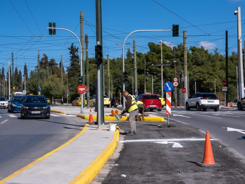 Σύρος-Τήνος-Μύκονος <br>Το κρασί της γραμμής