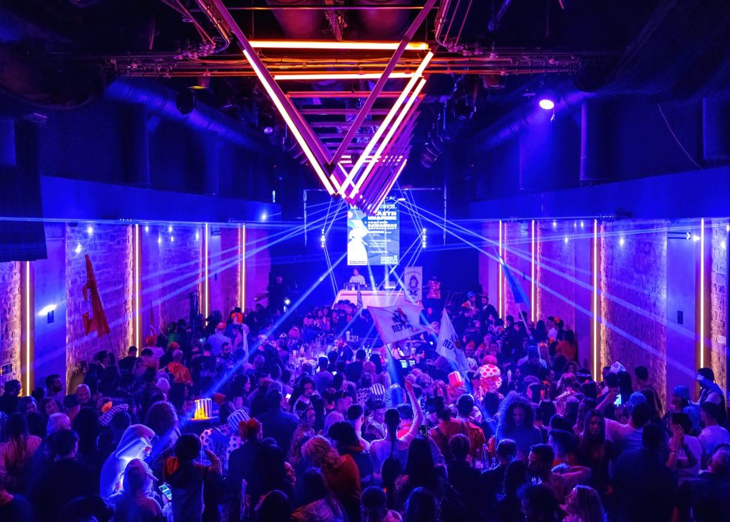 Ρέθυμνο: Φαντασμαγορική η τελετή έναρξης του Ρεθεμνιώτικου καρναβαλιού ’26