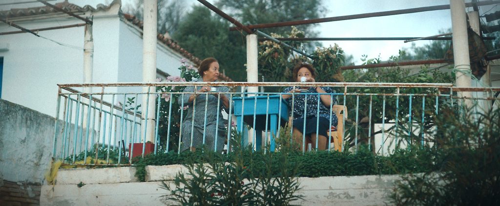 «Το Τελευταίο Νησί»: Η νέα δραματική σειρά της ΕΡΤ κάνει πρεμιέρα την Κυριακή 8 Φεβρουαρίου στις 22:00, με διπλό επεισόδιο