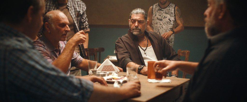 «Το Τελευταίο Νησί»: Η νέα δραματική σειρά της ΕΡΤ κάνει πρεμιέρα την Κυριακή 8 Φεβρουαρίου στις 22:00, με διπλό επεισόδιο