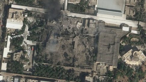 Tραγωδία στα Τέμπη: Ένταση και επεισόδια σε εξέλιξη στο Σύνταγμα (Live) – Συγκεντρώσεις σε όλη τη χώρα