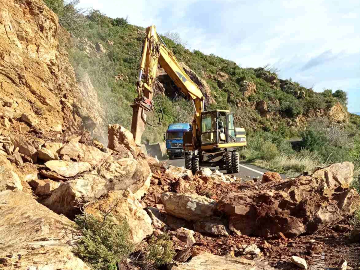Eργασίες αποκατάστασης στο οδικό δίκτυο της Λακωνίας 