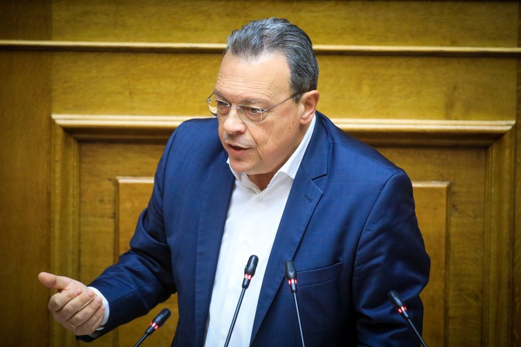 Φάμελλος: Ντροπή να ζητά συναίνεση ο πρωθυπουργός που βαρύνεται με παραβιάσεις Συντάγματος