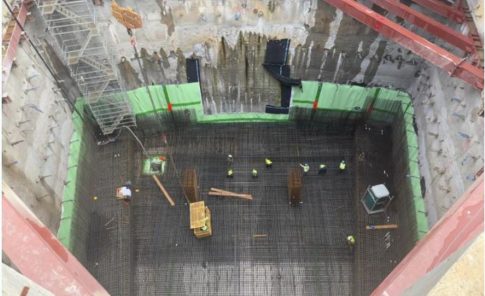 Ο Τραμπ απειλεί τη λειτουργία υπό κατασκευής γέφυρας που συνδέει τον Καναδά με τις ΗΠΑ