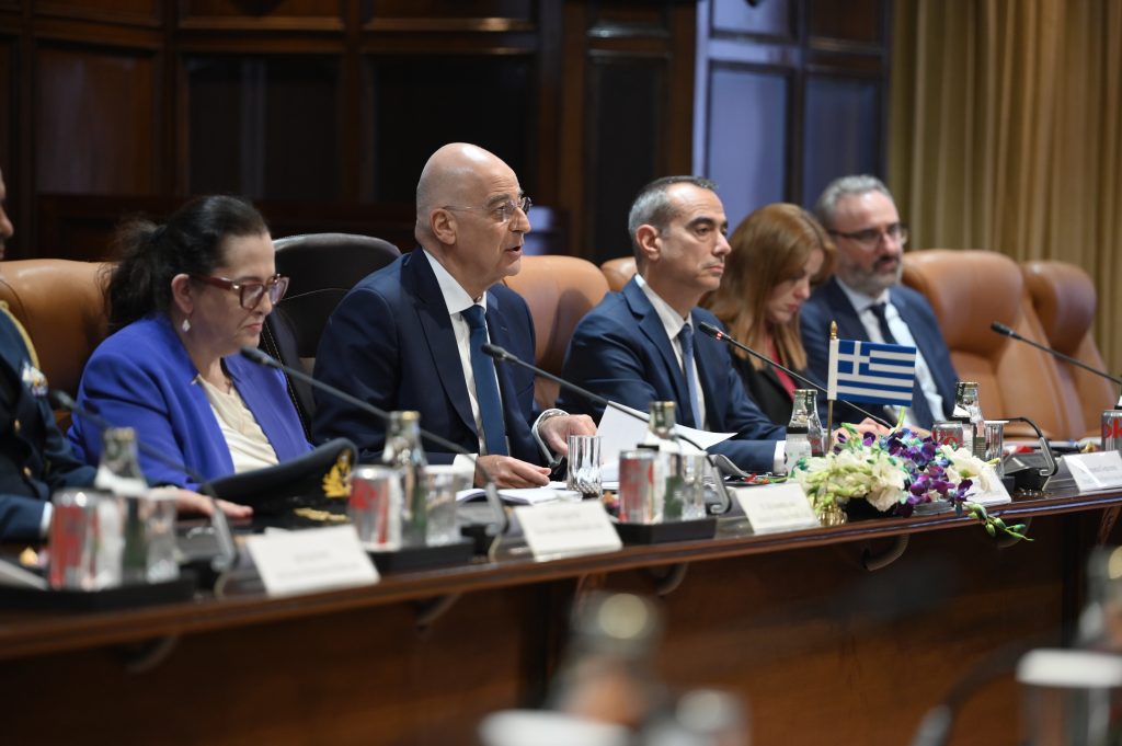 Στρατηγικές οι σχέσεις με την Ινδία, δηλώνει από το Νέο Δελχί – Διευρύνεται η αμυντική συνεργασία