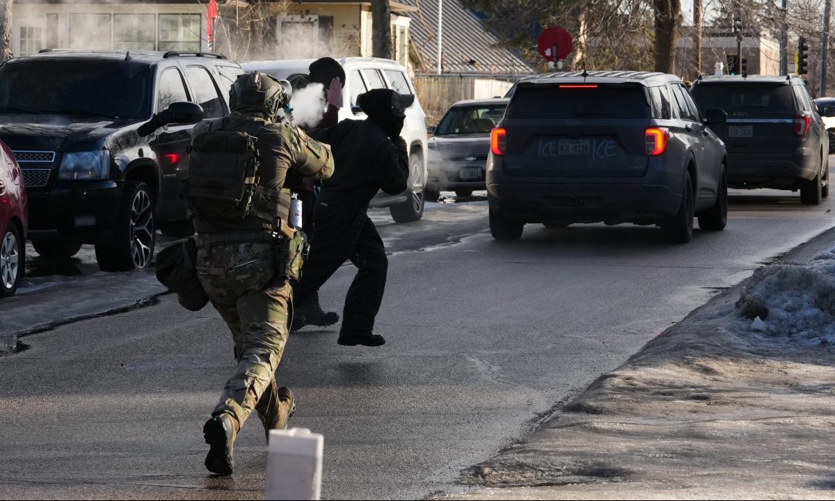 ΗΠΑ: Δικηγόρος της ICE παύθηκε από τα καθήκοντά της αφού δήλωσε σε δικαστήριο ότι η δουλειά της «είναι χάλια»  ​