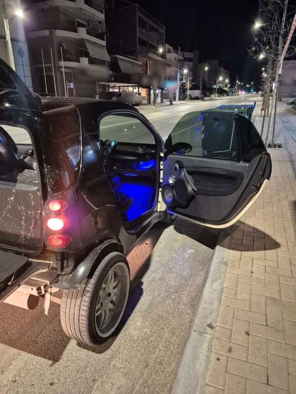 Mπλόκα της Τροχαίας σε οδηγούς στο Ίλιον – Αφαιρέθηκαν 8 άδειες κυκλοφορίας και ακινητοποιήθηκαν 14 οχήματα