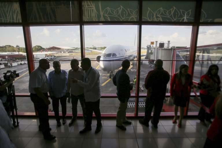 «Χείρα βοηθείας» από Ρωσία σε Κούβα – Στέλνει πετρέλαιο για «ανθρωπιστικούς» λόγους