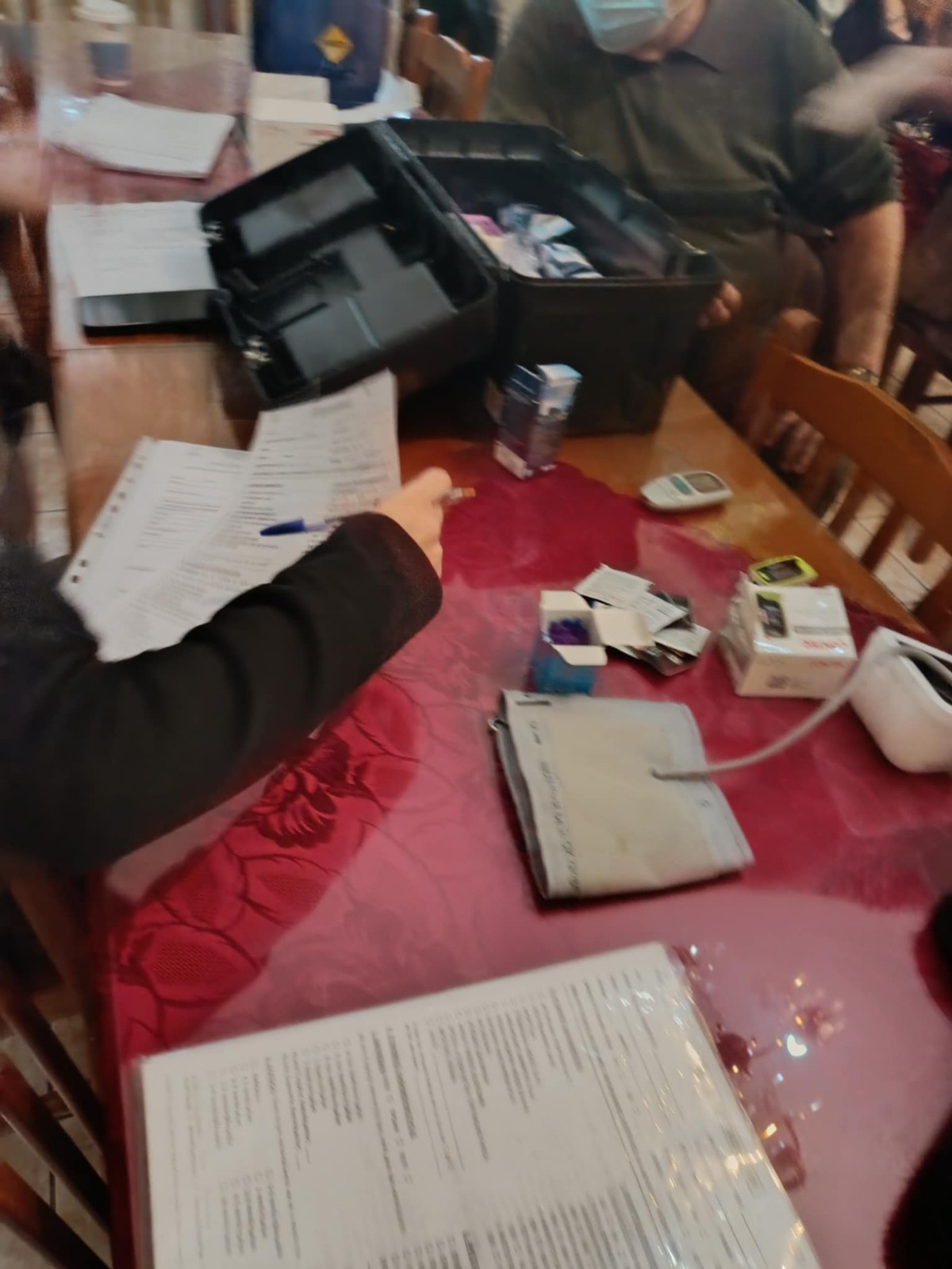 Δωρεάν εξετάσεις υγείας σε ωφελούμενους του «Βοήθεια στο Σπίτι» Ιωλκού από κινητή μονάδα του ΕΟΔΥ