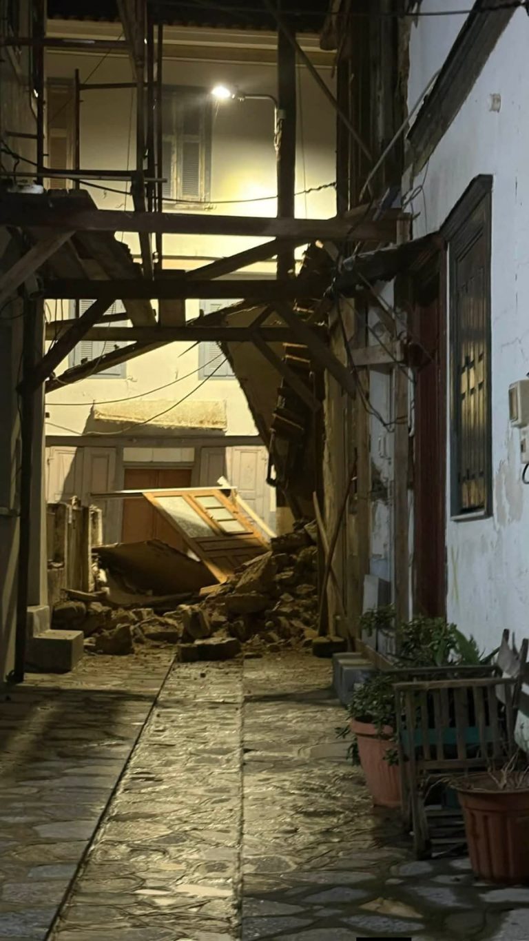 Σάμος: Παγίδες τα ετοιμόρροπα σπίτια μετά τον σεισμό του 2020