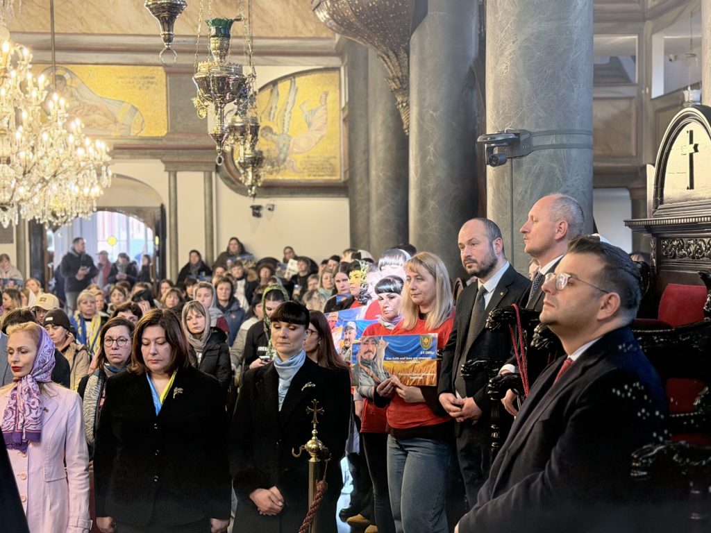 «Η Εκκλησία δεν θα σας εγκαταλείψει» διαβεβαίωσε τον ουκρανικό λαό ο Οικουμενικός Πατριάρχης