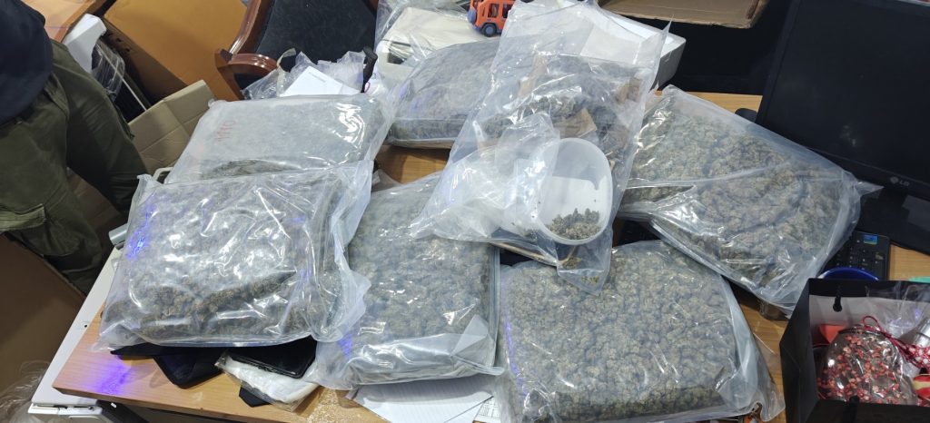 Γαλάτσι: Σύλληψη 46χρονου που διακινούσε ναρκωτικά με «βιτρίνα» κατάστημα με air condition