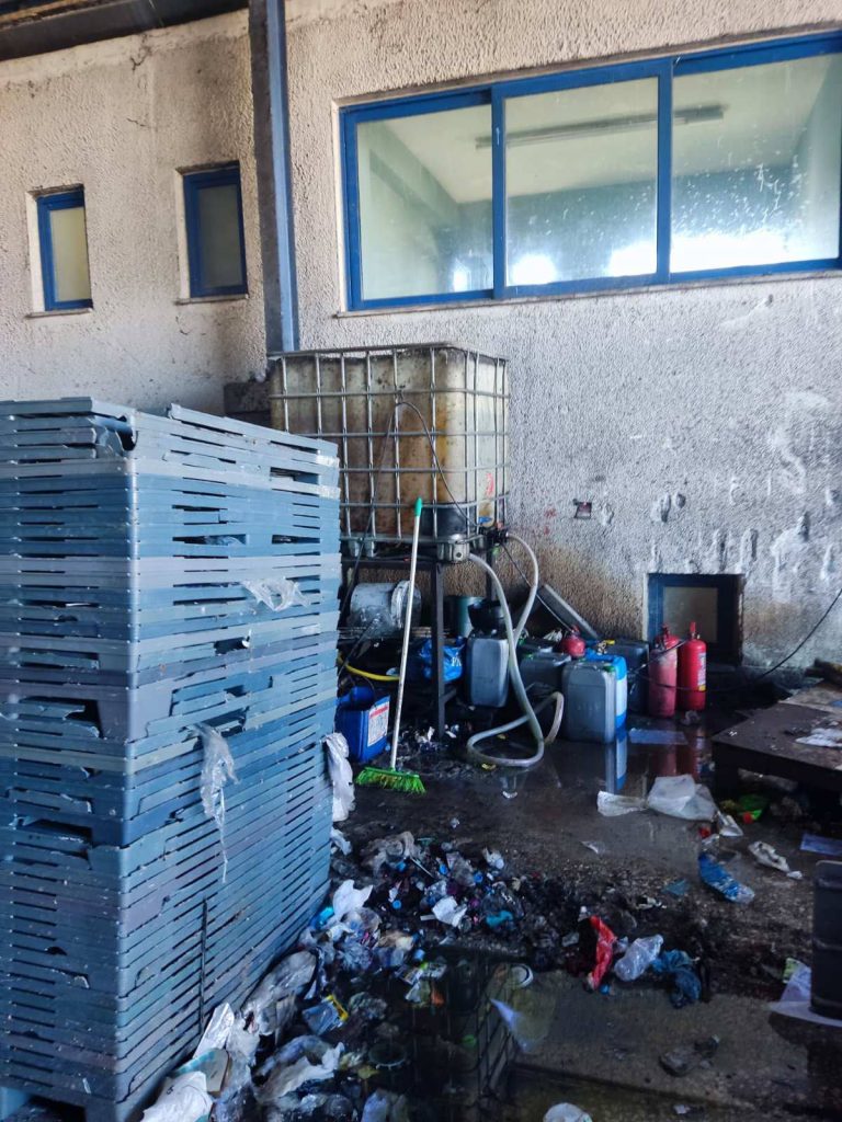 Καθολική απεργία στην ανακύκλωση Ιωαννίνων – Καταγγελίες για απλήρωτους μισθούς και επικίνδυνες συνθήκες