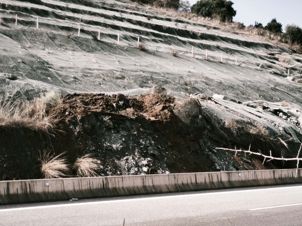 Ήπειρος: Κλειστή η Ιόνια Οδός στο ύψος της Συκούλας λόγω κατολίσθησης – Εκτροπή κυκλοφορίας