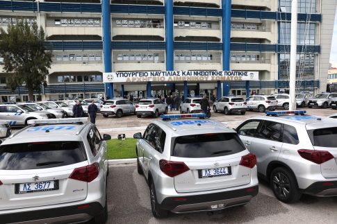 Την έντονη αντίδρασή του στο αιφνιδιαστικό κλείσιμο των ΕΛΤΑ Αλμυρού εκφράζει το Δημοτικό Συμβούλιο