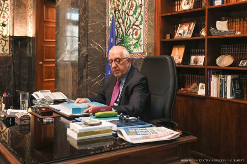 Ξεκίνησε τη λειτουργία του το νέο Περιφερειακό Συμβούλιο Νέων Πελοποννήσου