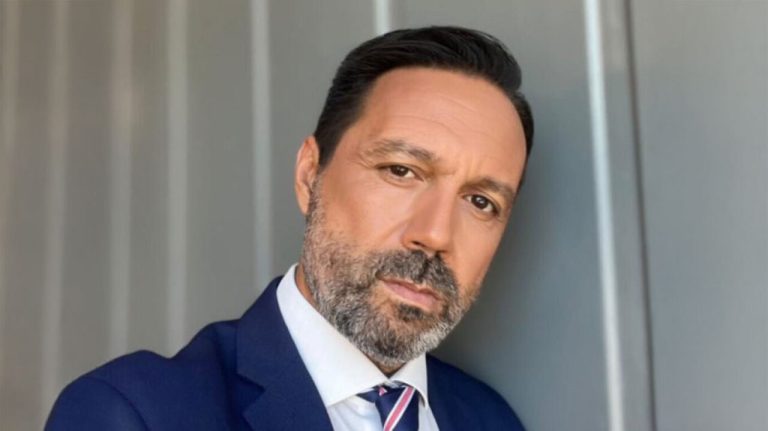 Ανεστάλη η συμβατική σχέση εργασίας του Γιώργου Κακούση με την ΕΡΤ – «Με νόμιμη αιτία, διαφανείς και ελέγξιμες οι συναλλαγές μου», υποστηρίζει ο δημοσιογράφος