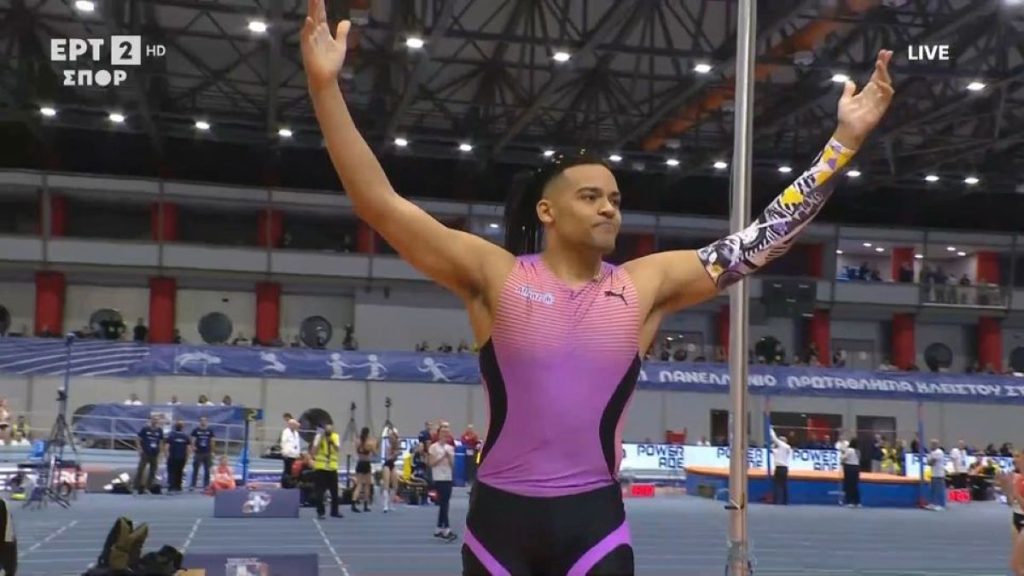 Ιπτάμενος Καραλής πέρασε τα 6,17 μ. σπάζοντας το πανελλήνιο ρεκόρ ανοιχτού και κλειστού στίβου