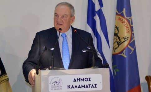 Οικολογικό έγκλημα καταγγέλλει στο ΕΡΤnews ο δήμαρχος Μήλου: Έχουν δοθεί άλλες οκτώ οικοδομικές άδειες για ξενοδοχειακές μονάδες