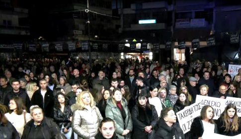 Το ΕΡΤnews στο «σημείο μηδέν» που γράφτηκε η τραγωδία των Τεμπών