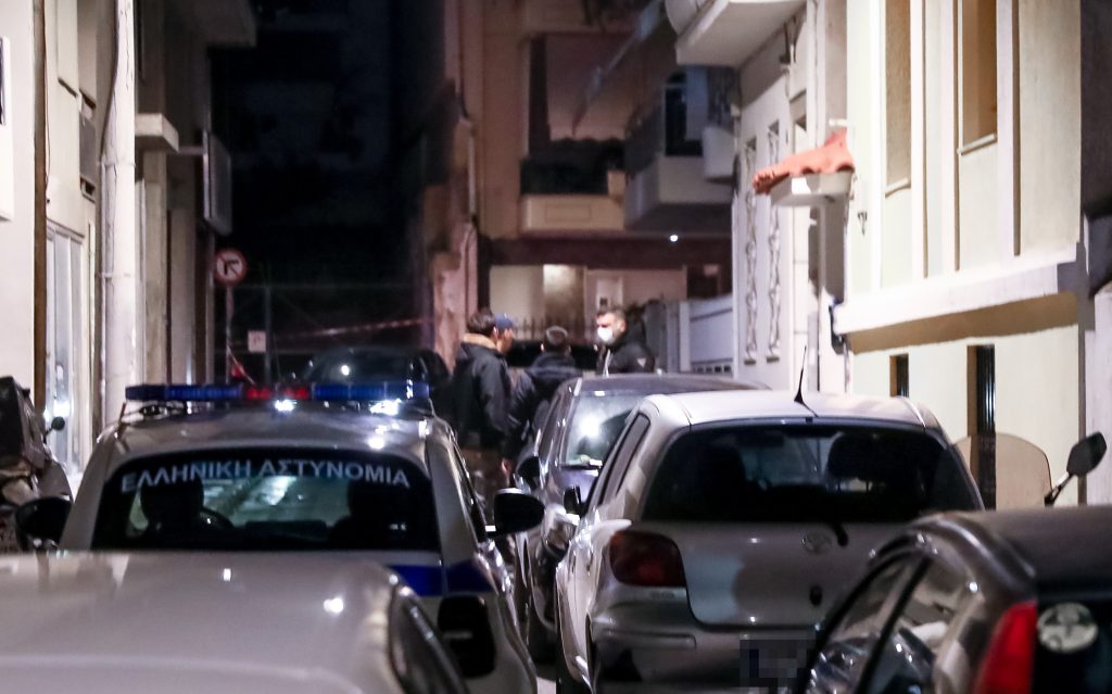 Κολωνός: Έγκυος εντοπίστηκε νεκρή στο σπίτι της – Προσήχθη ο σύντροφός της