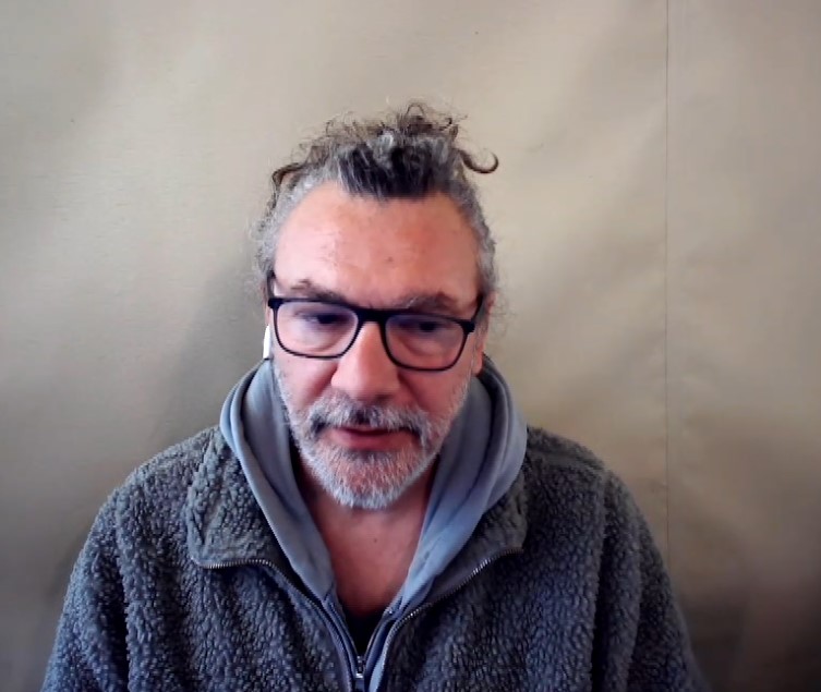 Ο Έλληνας δημιουργός του κορυφαίου γκράφιτι στον κόσμο στην ΕΡΤ3: «Όταν οι διακρίσεις αφορούν στην Περιφέρεια, έχουν μεγαλύτερη αξία»