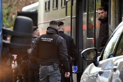 Θεσσαλονίκη: Ανοιχτή πρόσκληση των Φίλων της Νέας Παραλίας για τη δράση «Paraliart 3, Εφήμερη τέχνη»