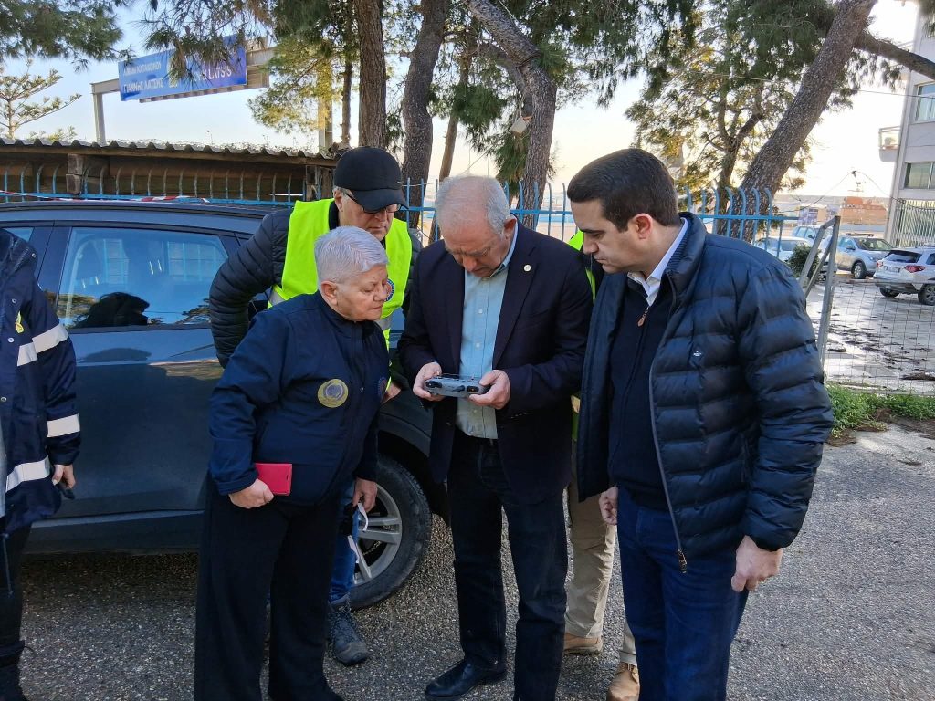 Στο Κατάκολο ο Ευθ. Λέκκας: Πρέπει να ξεκινήσει η διαδικασία θραύσης του βράχου