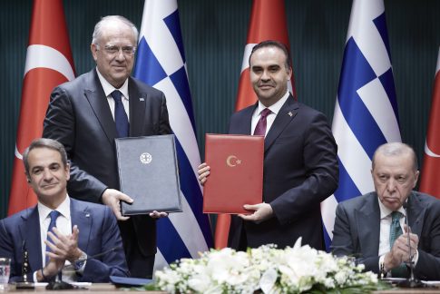 Κ. Μητσοτάκης προς Ερντογάν: Πρέπει να αρθεί «κάθε απειλή, τυπική και ουσιαστική»