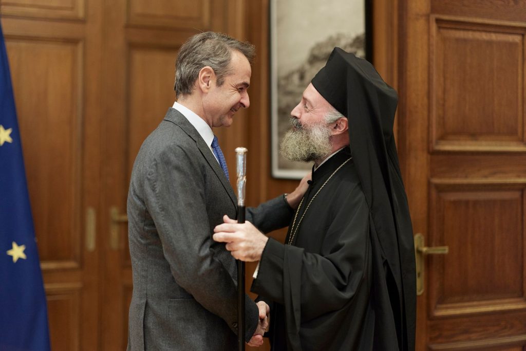 Μητσοτάκης σε Αρχιεπίσκοπο Αυστραλίας: Μεγάλη κατάκτηση η επιστολική ψήφος των ομογενών