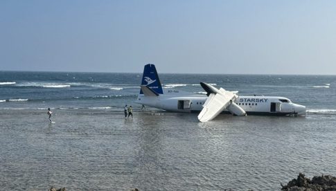 Χειμερινοί Ολυμπιακοί Αγώνες: Mε κράνος που θα έχει φωτογραφίες με τα θύματα του πολέμου θα αγωνιστεί ο Ουκρανός σημαιοφόρος παρά την απαγόρευση της ΔΟΕ