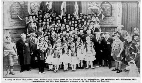 Παρίσι: Ναχμίας – Καραγκιαούρης σαγήνευσαν το κοινό με κανσονέτες του Μεσοπολέμου